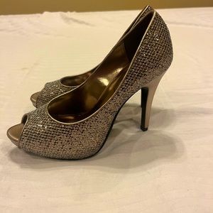 Women’s stiletto peep toe